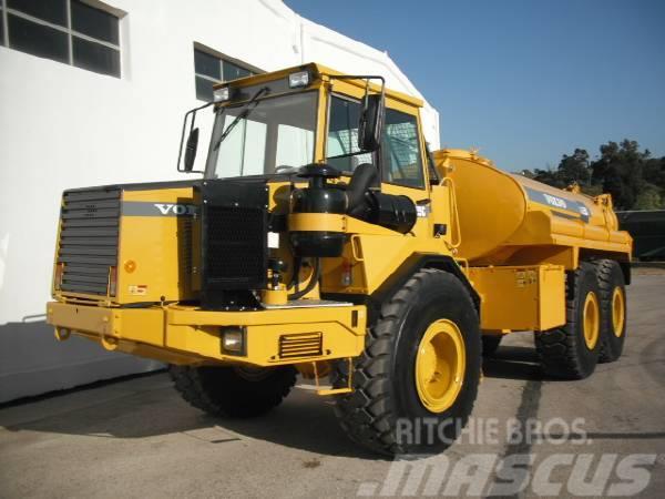 Volvo A25C WITH NEW WATER TANK Σπαστό Dump Truck ADT