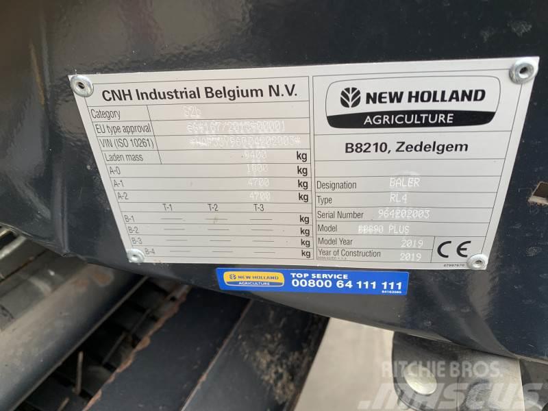 New Holland BIGBALER 890 RC PLUS Πρέσες τετράγωνων δεμάτων
