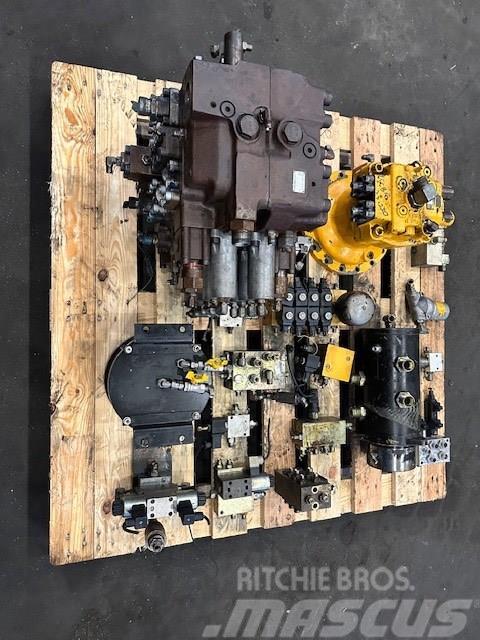JCB JS 220 HYDRAULIC PARTS COMPLET Υδραυλικά