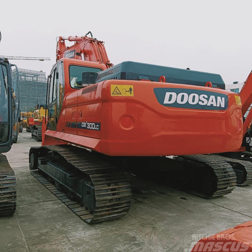 Doosan DX 300 LC Εκσκαφείς με ερπύστριες