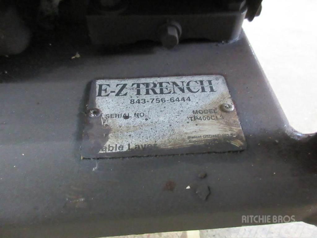  E-Z Trench TP400CL3 Εκσκαφέας χανδάκων