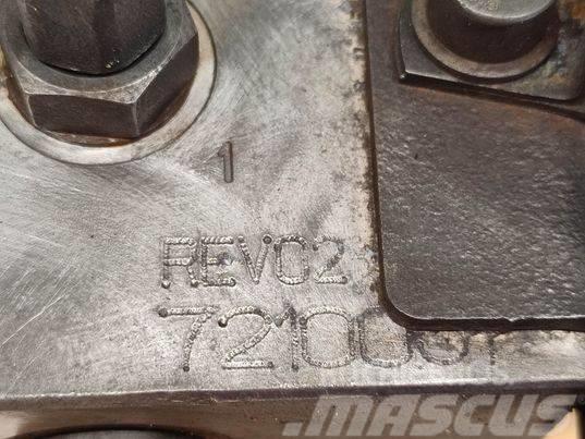 Massey Ferguson 9407 (7210001) hydraulic block Υδραυλικά