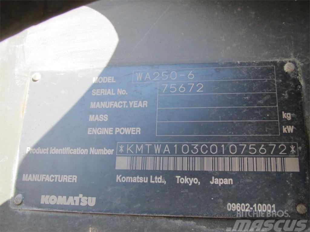 Komatsu WA 250-6 Φορτωτές με λάστιχα (Τροχοφόροι)