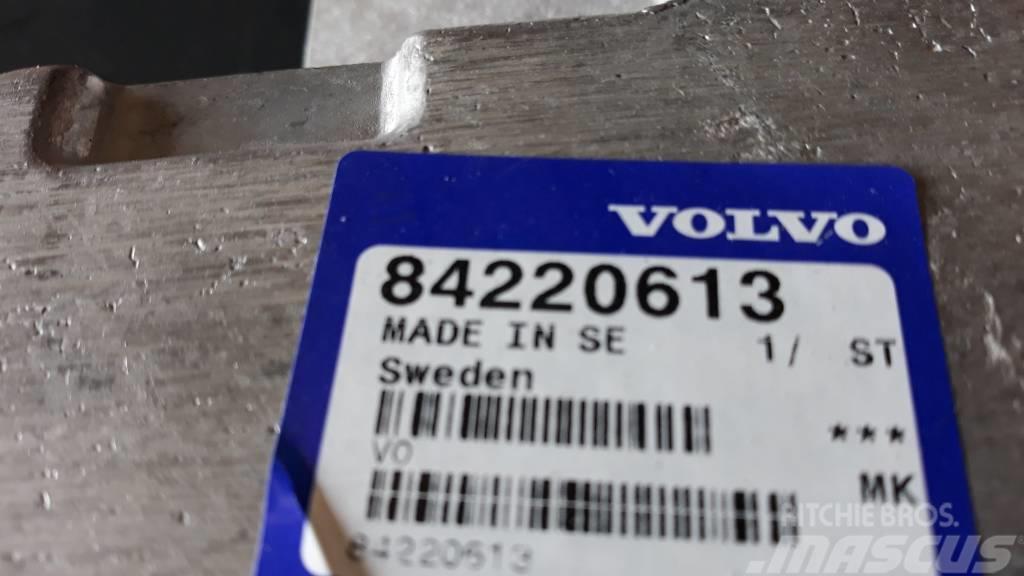 Volvo FOOT PLATE 84220613 Άλλα εξαρτήματα