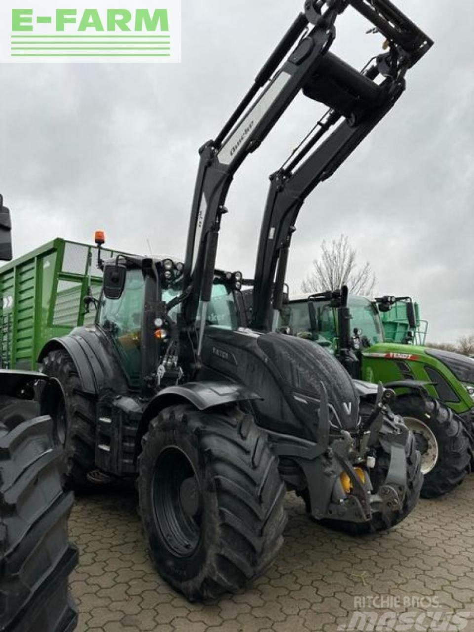Valtra t214d smarttouch mr19 Τρακτέρ