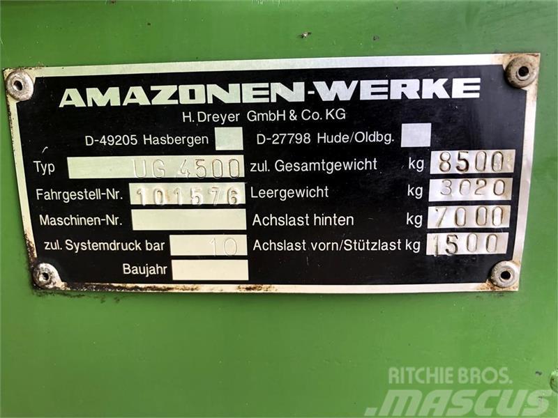 Amazone UG4500 24 meter Ρυμουλκούμενα ψεκαστικά