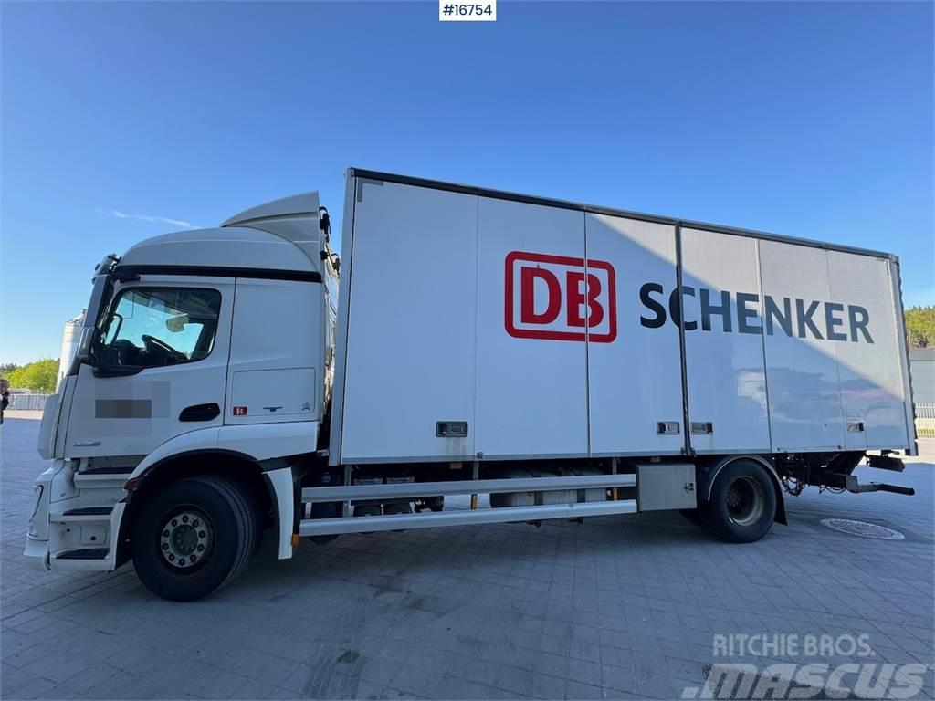 Mercedes-Benz Actros 1835 4x2 box truck w/ full side opening and Φορτηγά Κόφα