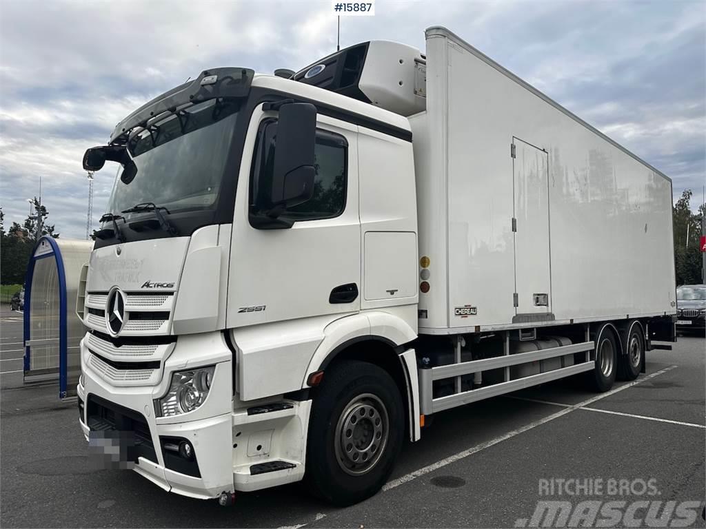 Mercedes-Benz Actros 6x2 Box Truck w/ fridge/freezer unit. Φορτηγά Κόφα