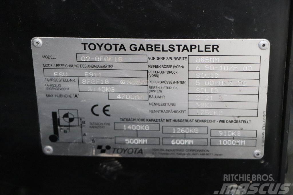 Toyota 02-8FGF18 Περονοφόρα ανυψωτικά κλαρκ με φυσικό αέριο LPG