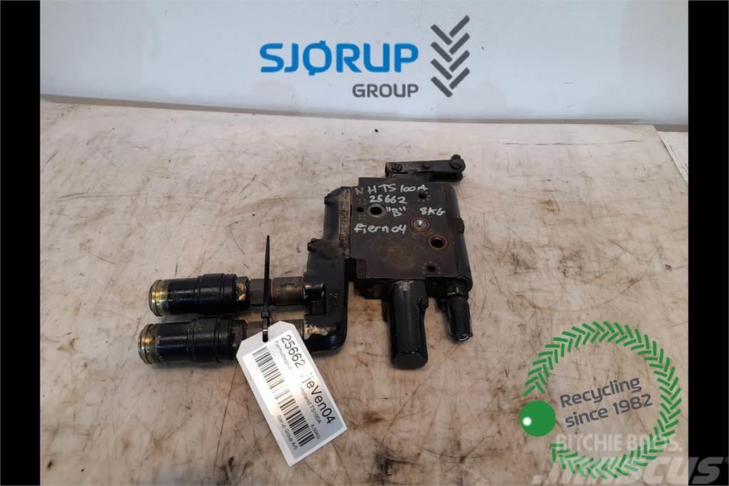 New Holland TS100A Remote control valve Υδραυλικά