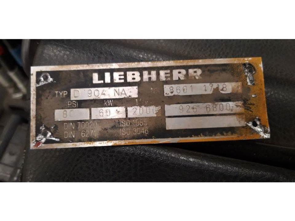 Liebherr A902 Κινητήρες