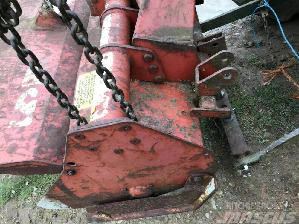  Rotovator suit compact tractor 4 foot wide £480 Τρακτέρ