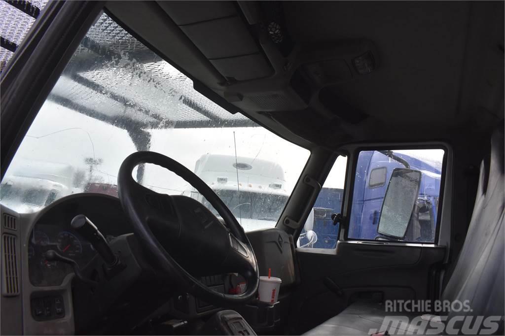 Altec AA55 Εναέριες πλατφόρμες τοποθετημένες σε φορτηγό