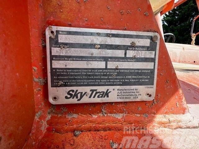 SkyTrak 8042 Τηλεσκοπικοί ανυψωτές