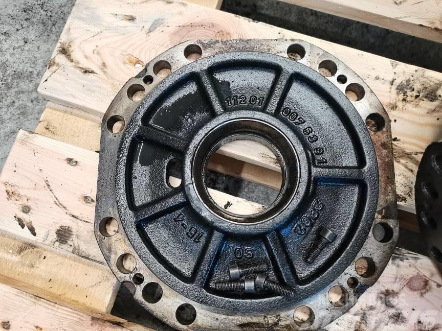 Manitou MT 1740 {Spicer 11X35} differential Άξονες