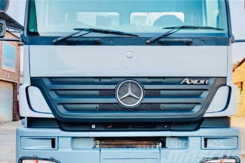 Mercedes-Benz Axor 3335 Άλλα Φορτηγά
