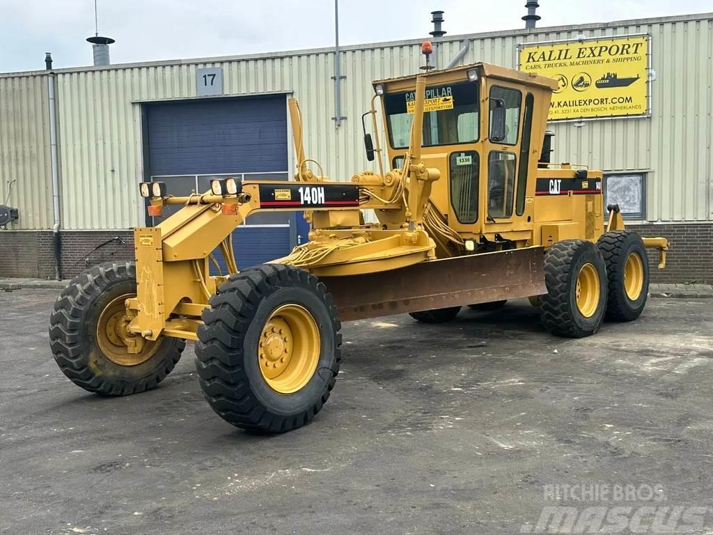 CAT 140H Motor Grader with Ripper Good Condition Γκρέιντερς