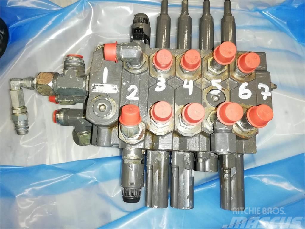 CLAAS Ares 836 Remote control valve Υδραυλικά