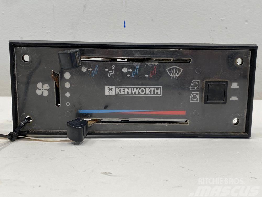 Kenworth T800 Ηλεκτρονικά