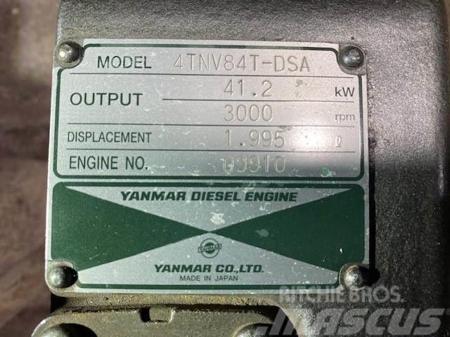 Yanmar 4TNV84T-DSA Κινητήρες