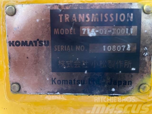 Komatsu WF450 transmission Model 714-07-X 0011 ex. Komatsu Μετάδοση κίνησης