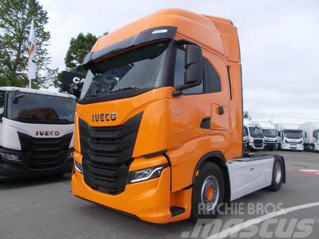 Iveco S-WAY AS440S51T/P Τράκτορες