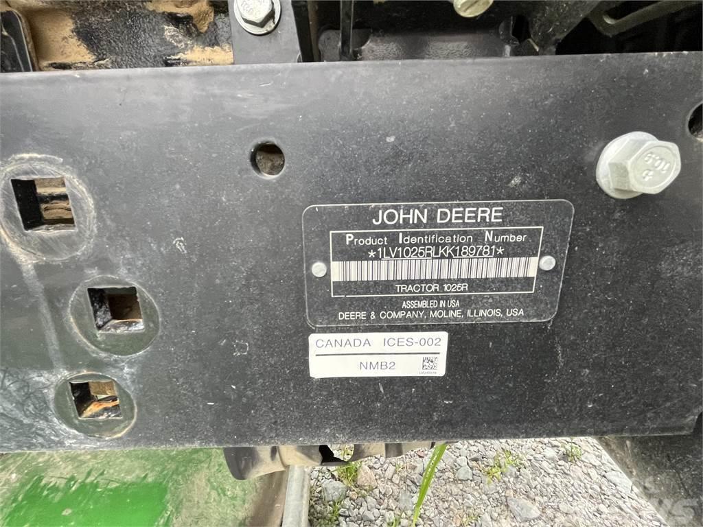 John Deere 1025R Τρακτέρ μικρών διαστάσεων