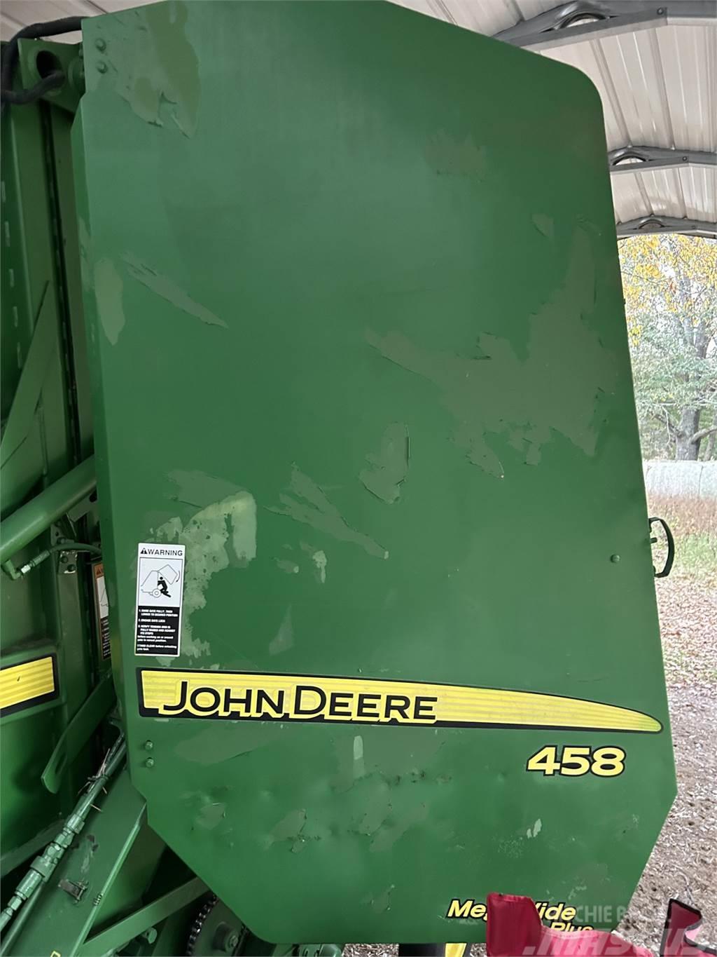 John Deere 458 Πρέσες κυλινδρικών δεμάτων