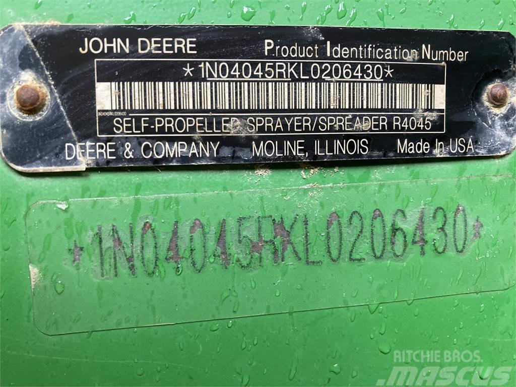 John Deere R4045 Ρυμουλκούμενα ψεκαστικά