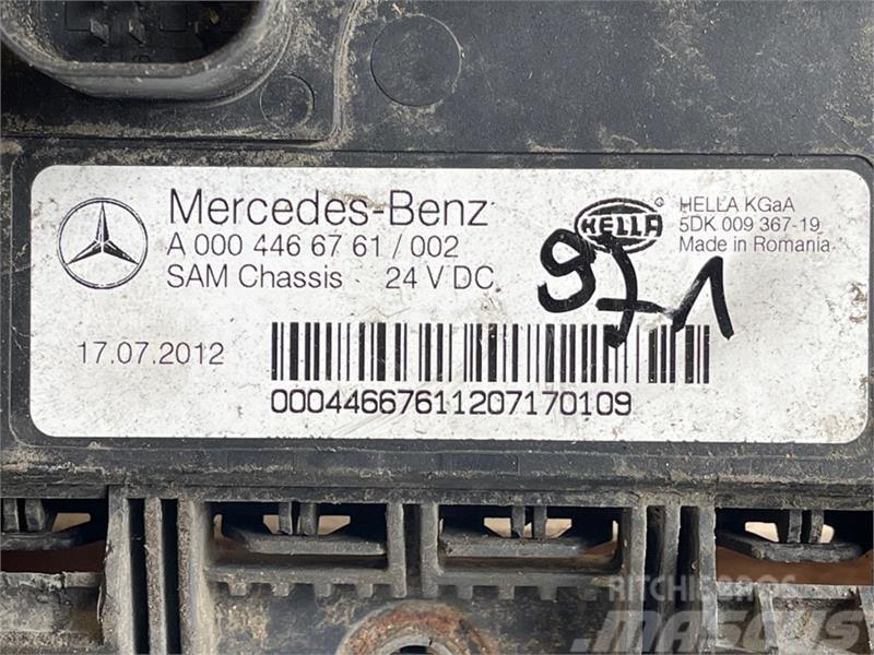 Mercedes-Benz MERCEDES ECU SAM A0004466761 Ηλεκτρονικά