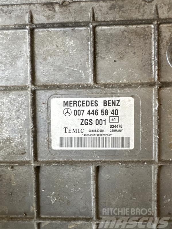 Mercedes-Benz MERCEDES ENGINE ECU A0074465840 Ηλεκτρονικά
