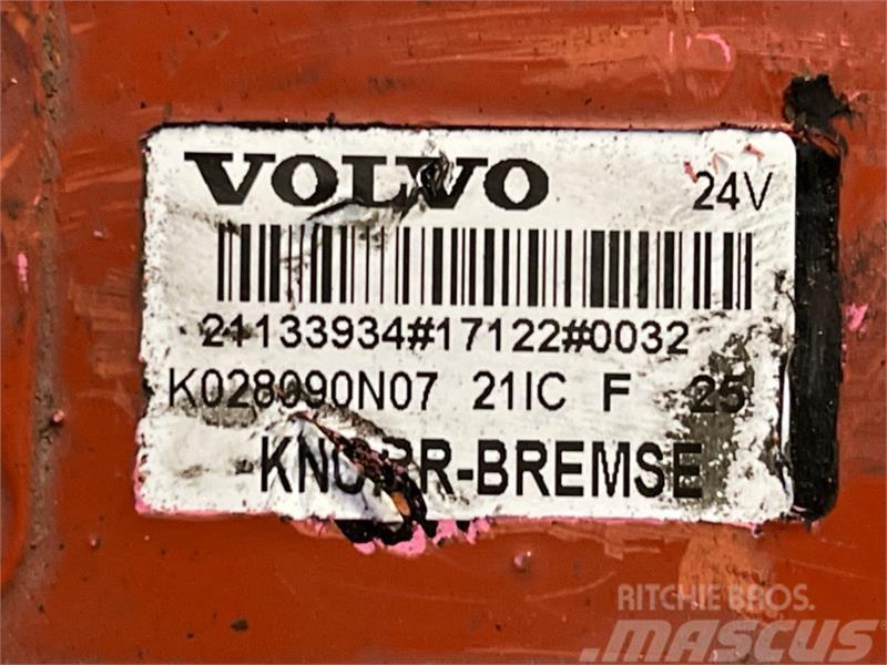 Volvo  VALVE 21133934 Καλοριφέρ