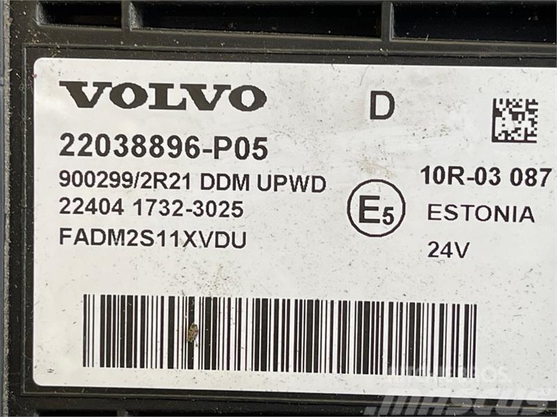 Volvo VOLVO CONTROL UNIT 22038896 Ηλεκτρονικά