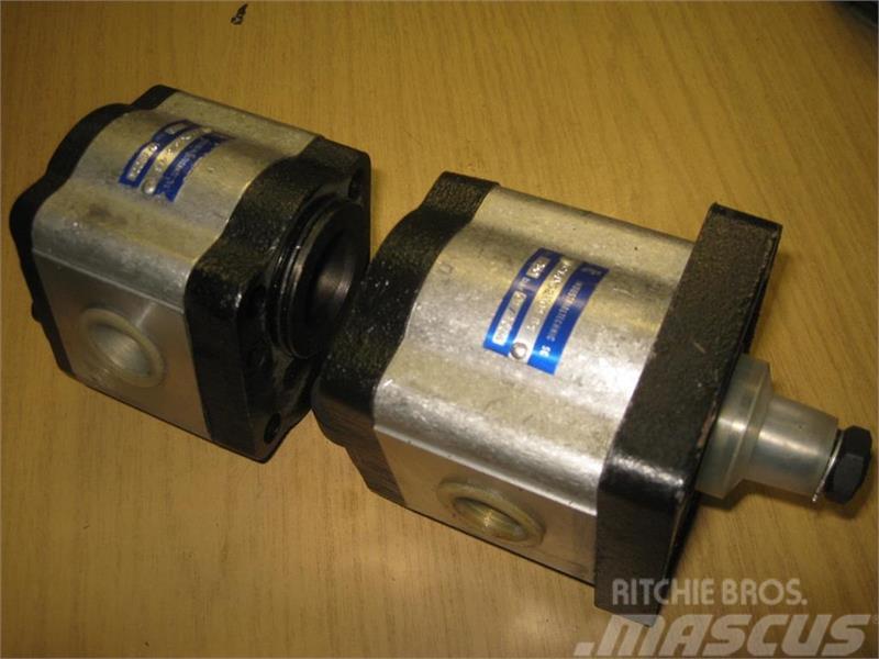  - - -  Dobbelt hydraulik pumpe Εξαρτήματα θεριζοαλωνιστικών μηχανών