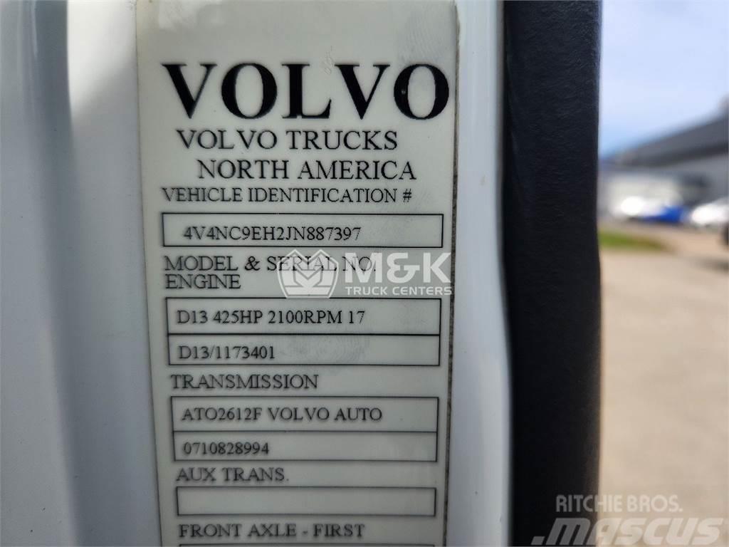 Volvo VNL64T670 Τράκτορες