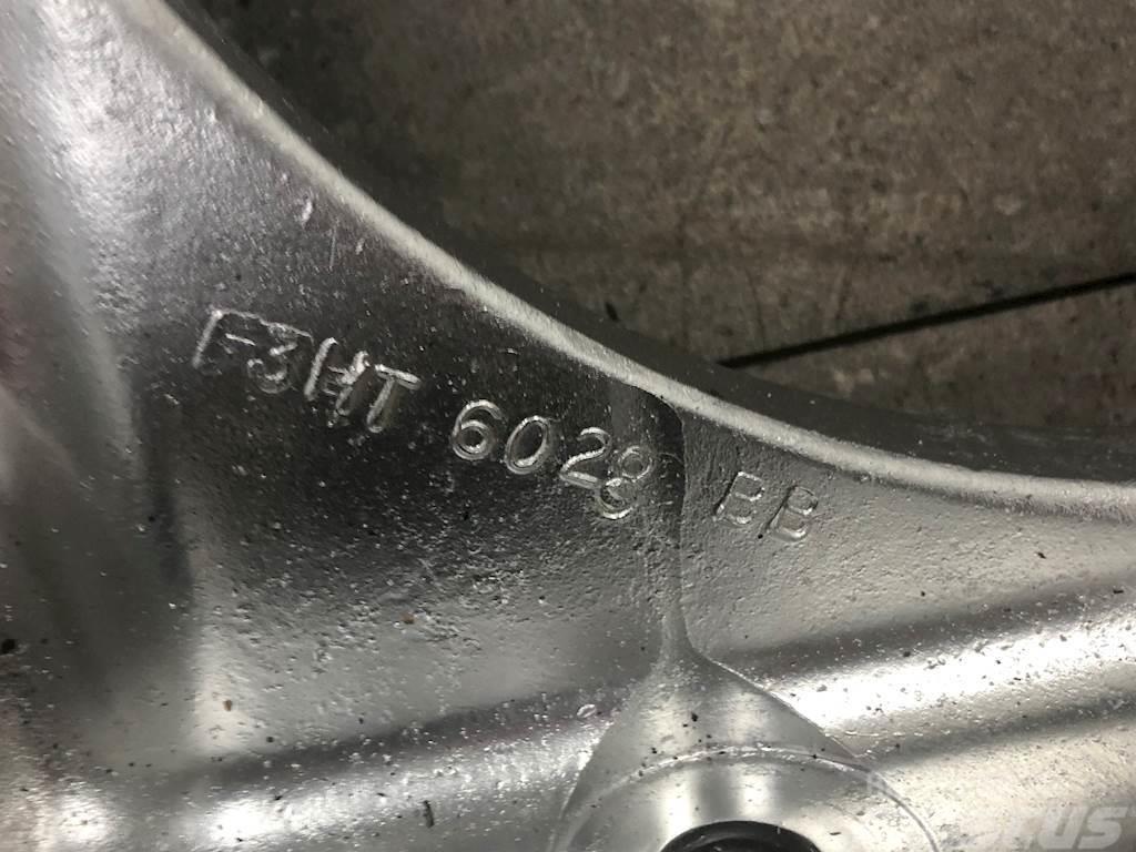 Ford F3HT-6028-BB Κινητήρες