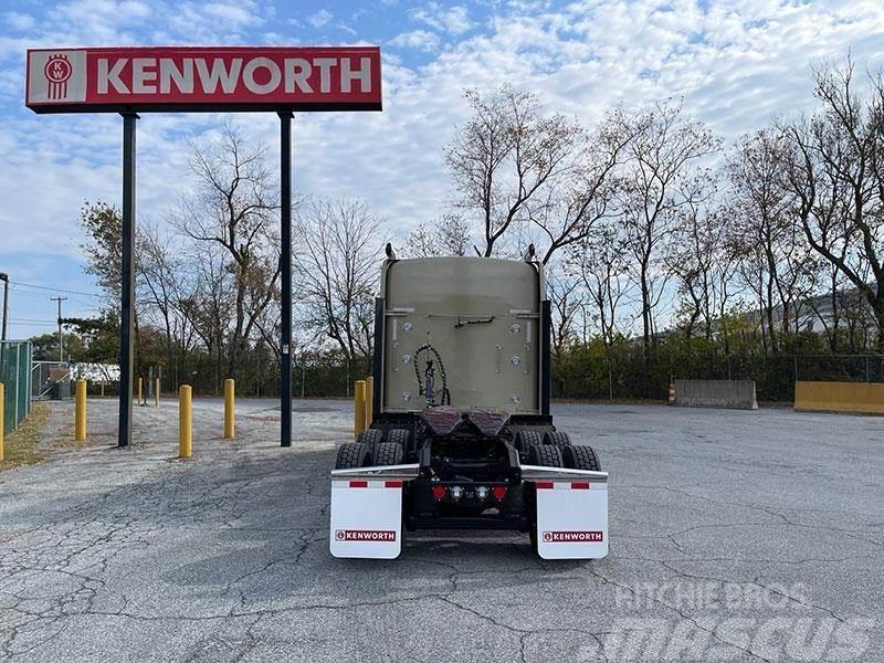 Kenworth W900L Τράκτορες