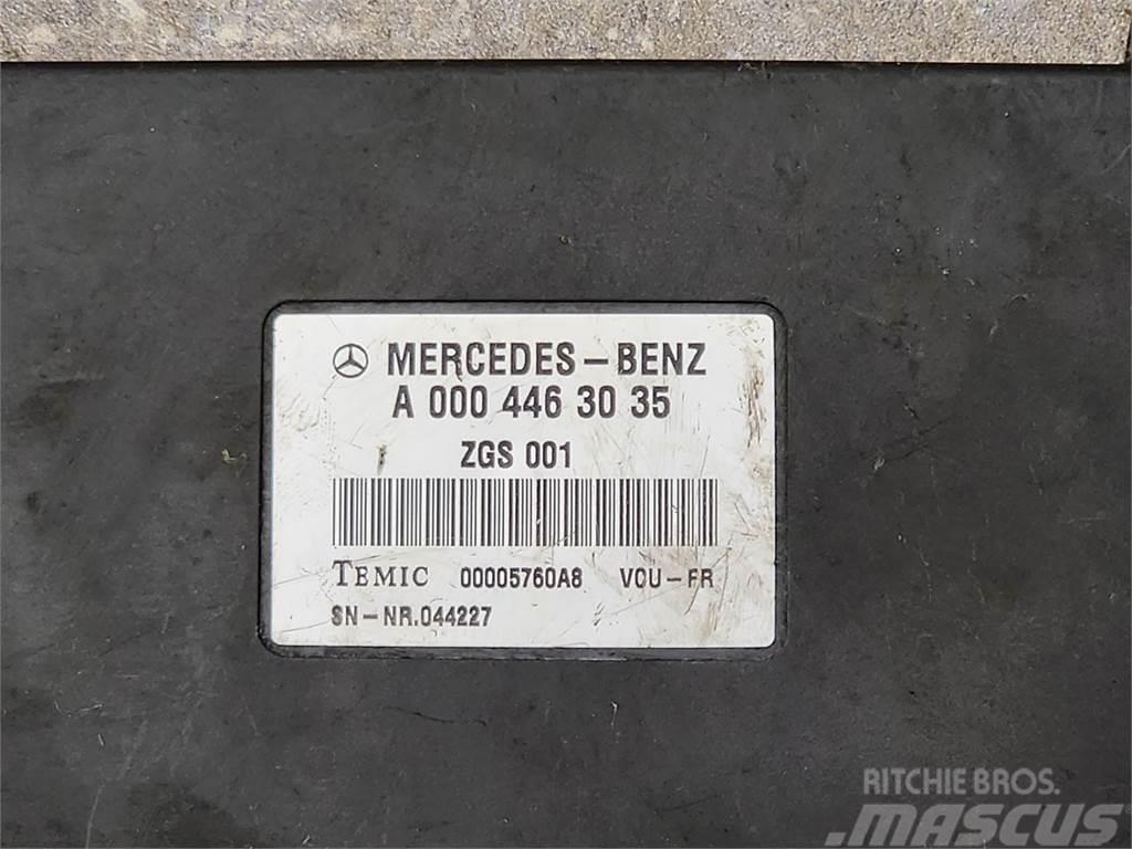Mercedes-Benz  Ηλεκτρονικά