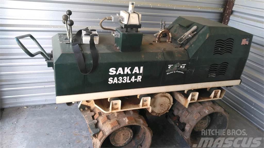 Sakai SA33L4-R Ρυμουλκούμενοι οδοστρωτήρες με δόνηση