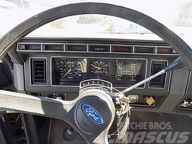 Ford F700 Φορτηγά Κόφα