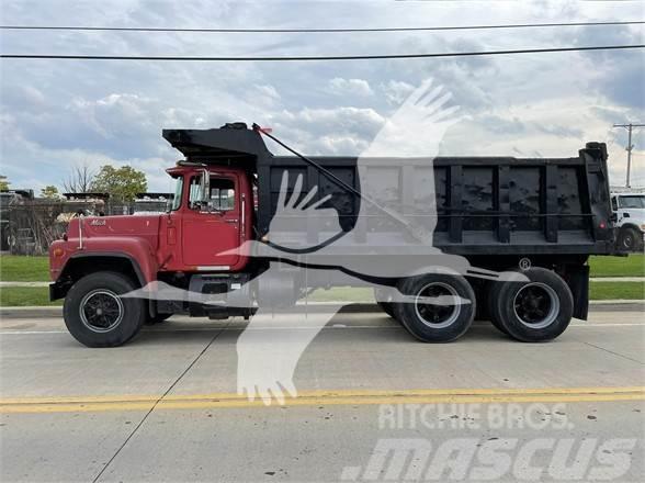 Mack RD686SX Φορτηγά Ανατροπή