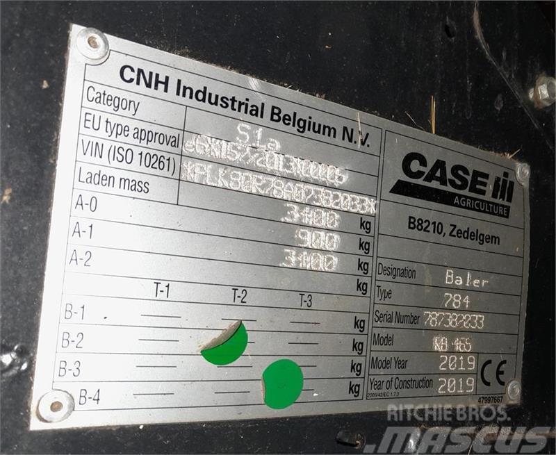 Case IH RB 465 Πρέσες κυλινδρικών δεμάτων