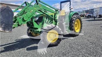 John Deere 6125M
