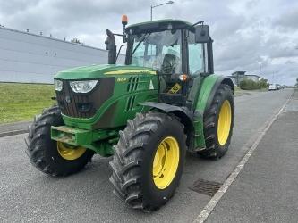 John Deere TRACTOR 6125M