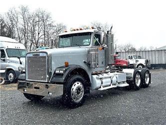 Freightliner FLD120