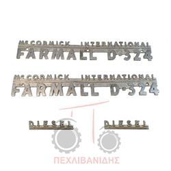 International MCCORMICK FARMALL D-324