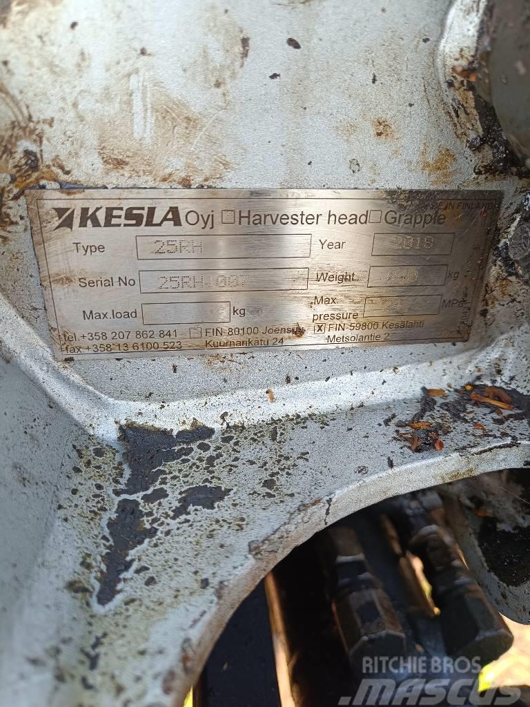  Cabezal procesador cortador forestal Kesla 25rhll Αποφλοιωτές ξυλείας
