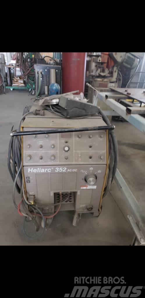 Esab Heliarc 352 AC/DC Welder Μηχανές συγκόλλησης