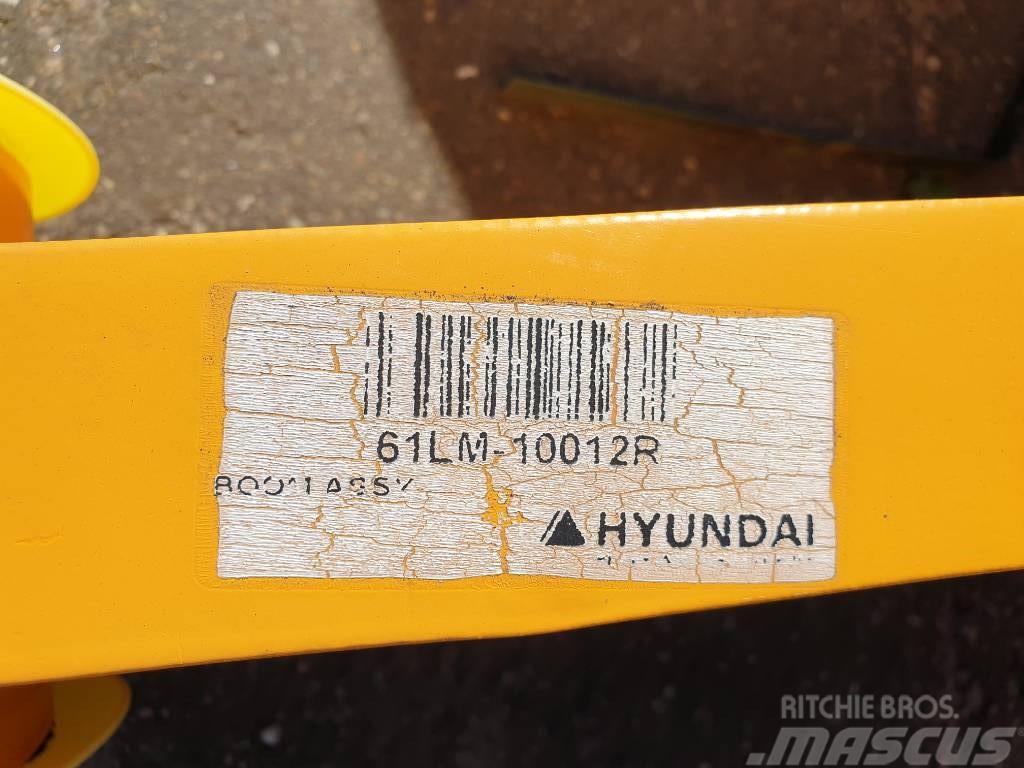 Hyundai Loader boom HL757 Σασί - πλαίσιο