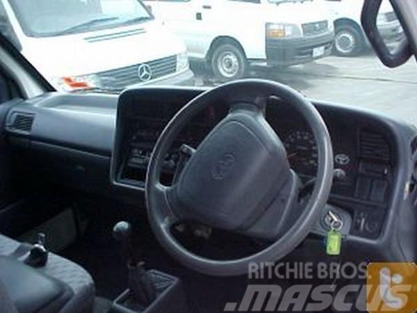 Toyota HIACE RZH103R Κλούβες με συρόμενες πόρτες